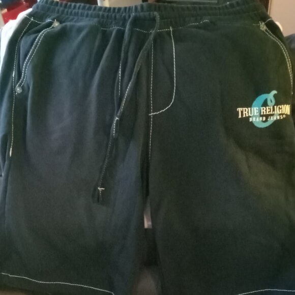 Sweat Shorts - Picture 2 of 6